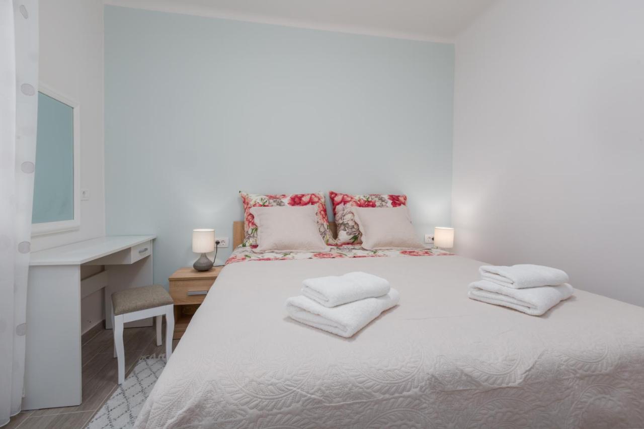 Apartment Agnese2 Rovinj Exterior photo