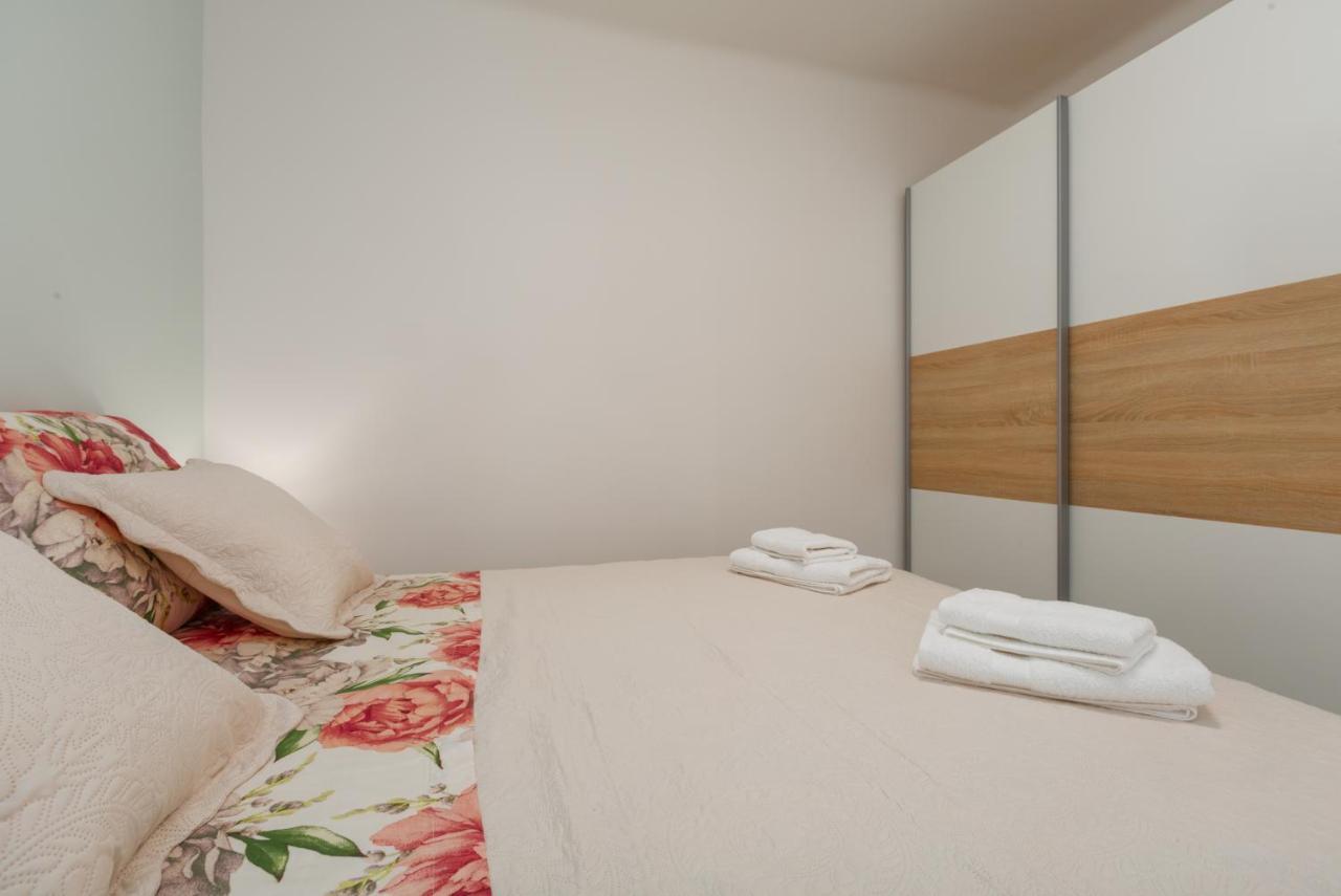 Apartment Agnese2 Rovinj Exterior photo